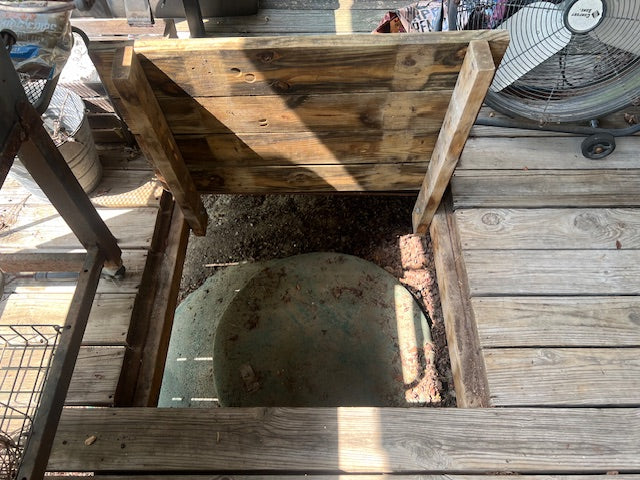 Deck access to septic cleanout